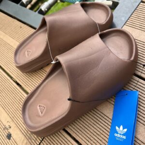 Sandalia Yeezy Slide - Imagen 5